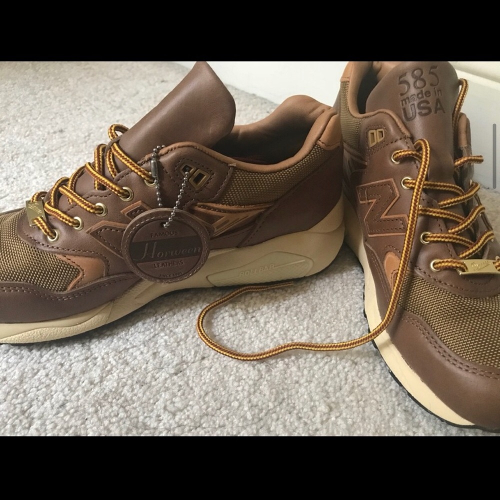 NEW BALANCE x DANNER M585DR size 7